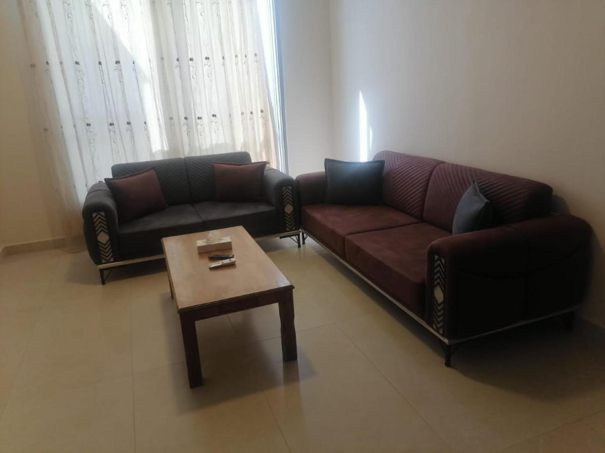 Al-Ahlam Hotel Apartments Aqaba Esterno foto